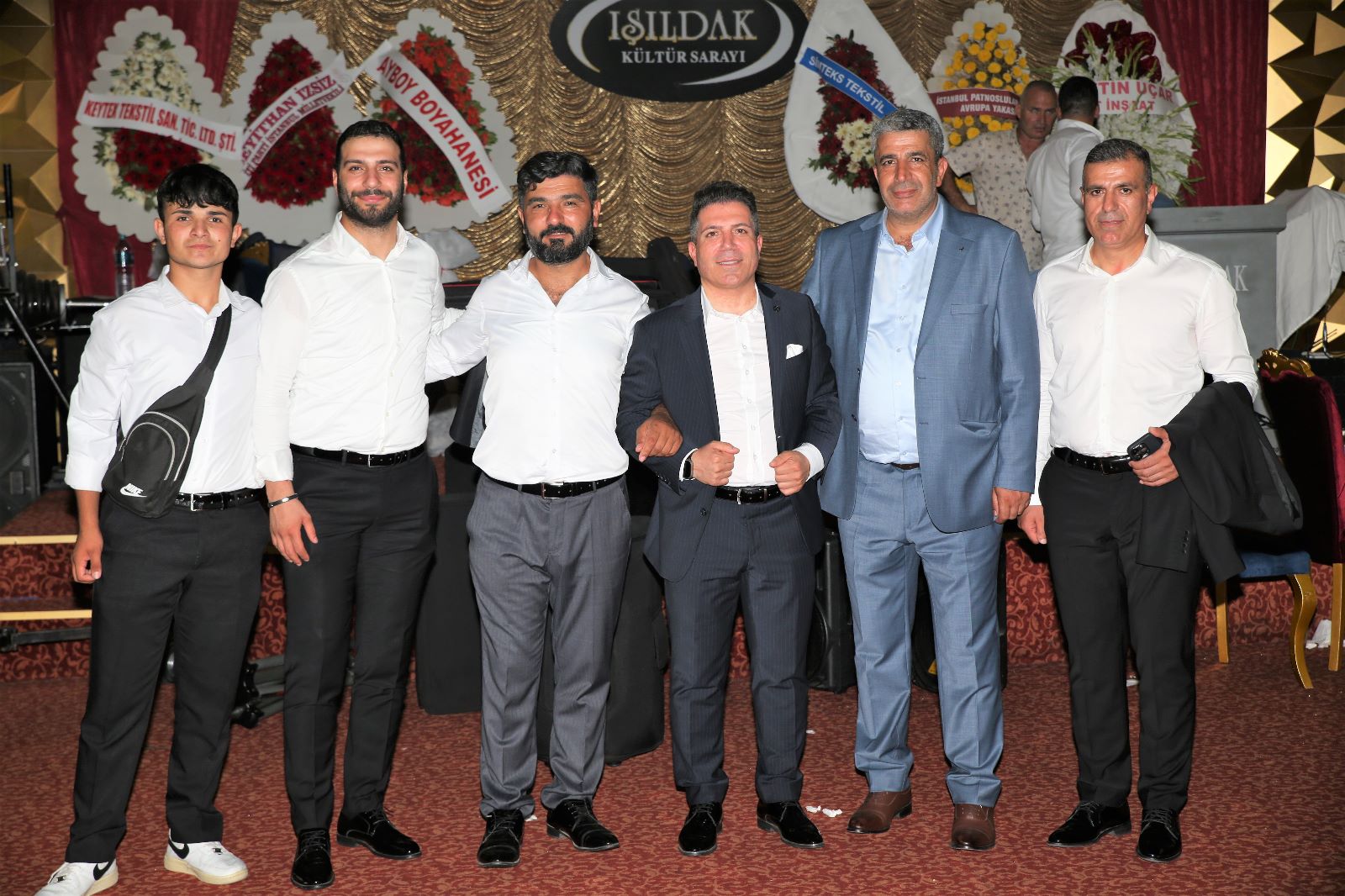 KADER İLE SUAT ÇİFTİ DESTANSI BİR DÜĞÜNLE HAYATLARINI BİRLEŞTİRDİLER
