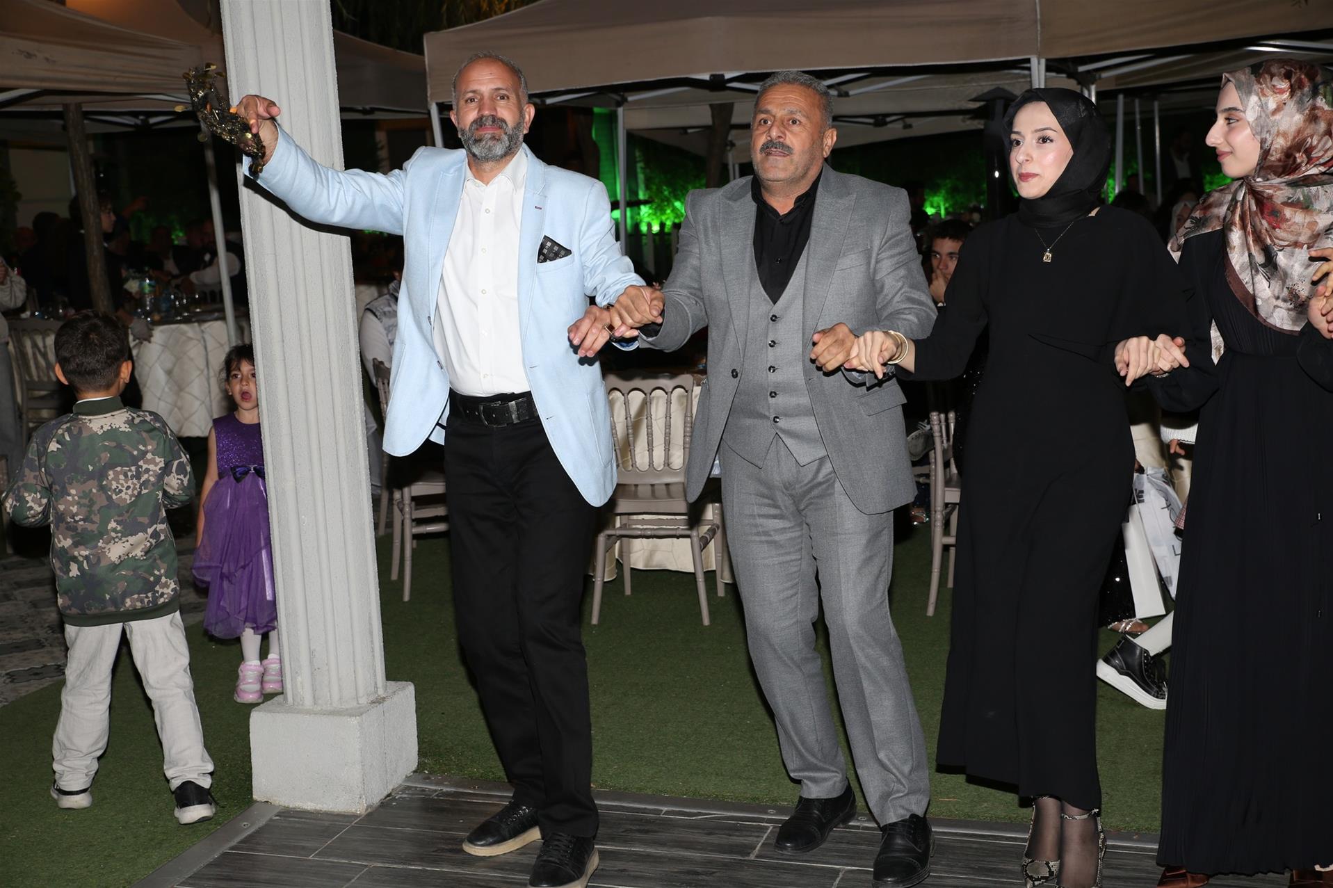 ÇELİK VE SÖNMEZ AİLELERİN MUTLU GÜNÜ 