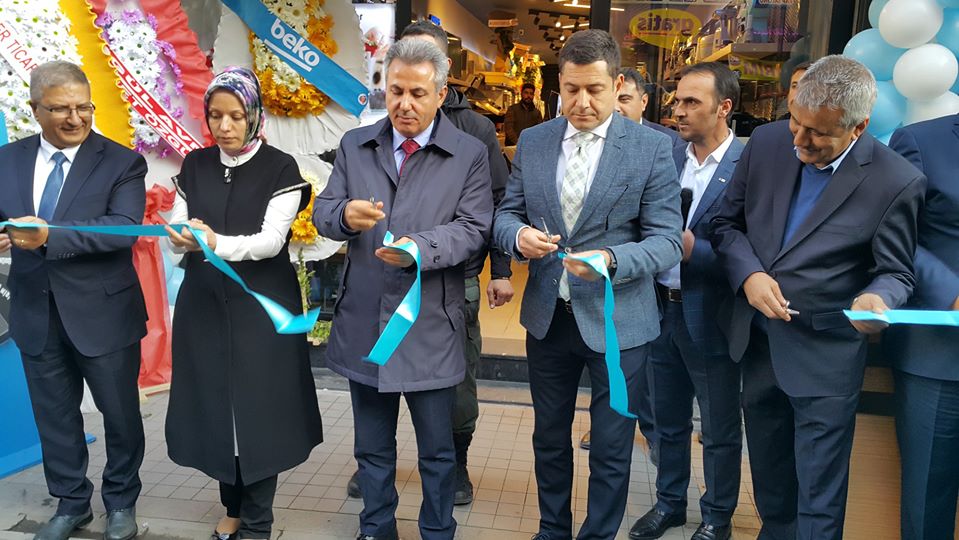 YEĞENLER TİCARET AĞRI'DA İKİNCİ SHOWROOMU ŞUBESİNİ AÇTI.