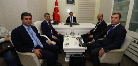 Ağrı'lı İş Adamı Halis Kahriman Başbakan Davutoğlu, Ağrı'ya davet ettik