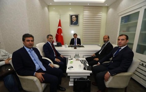 Ağrı'lı İş Adamı Halis Kahriman Başbakan Davutoğlu, Ağrı'ya davet ettik