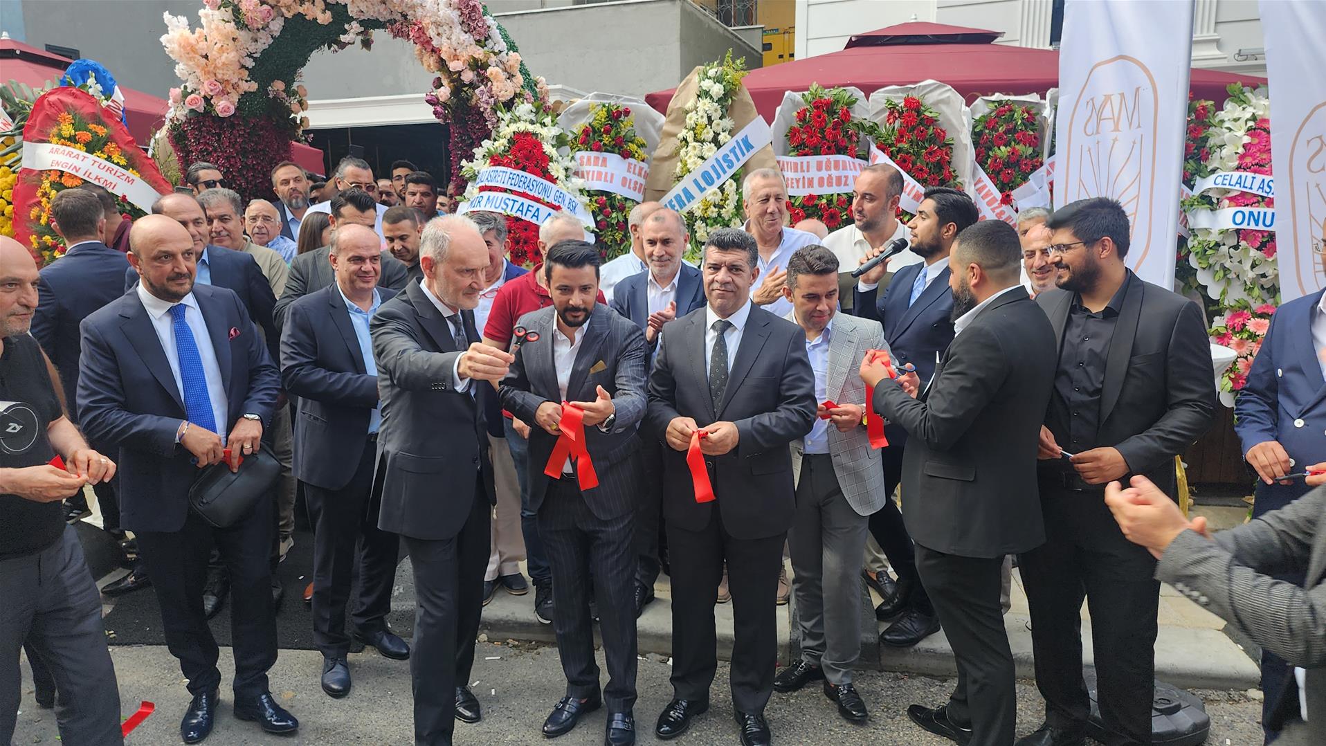 İSTANBUL FATİH İLÇESİNDE MAYS HOTEL' DEN GÖRKEMLİ AÇILIŞ 