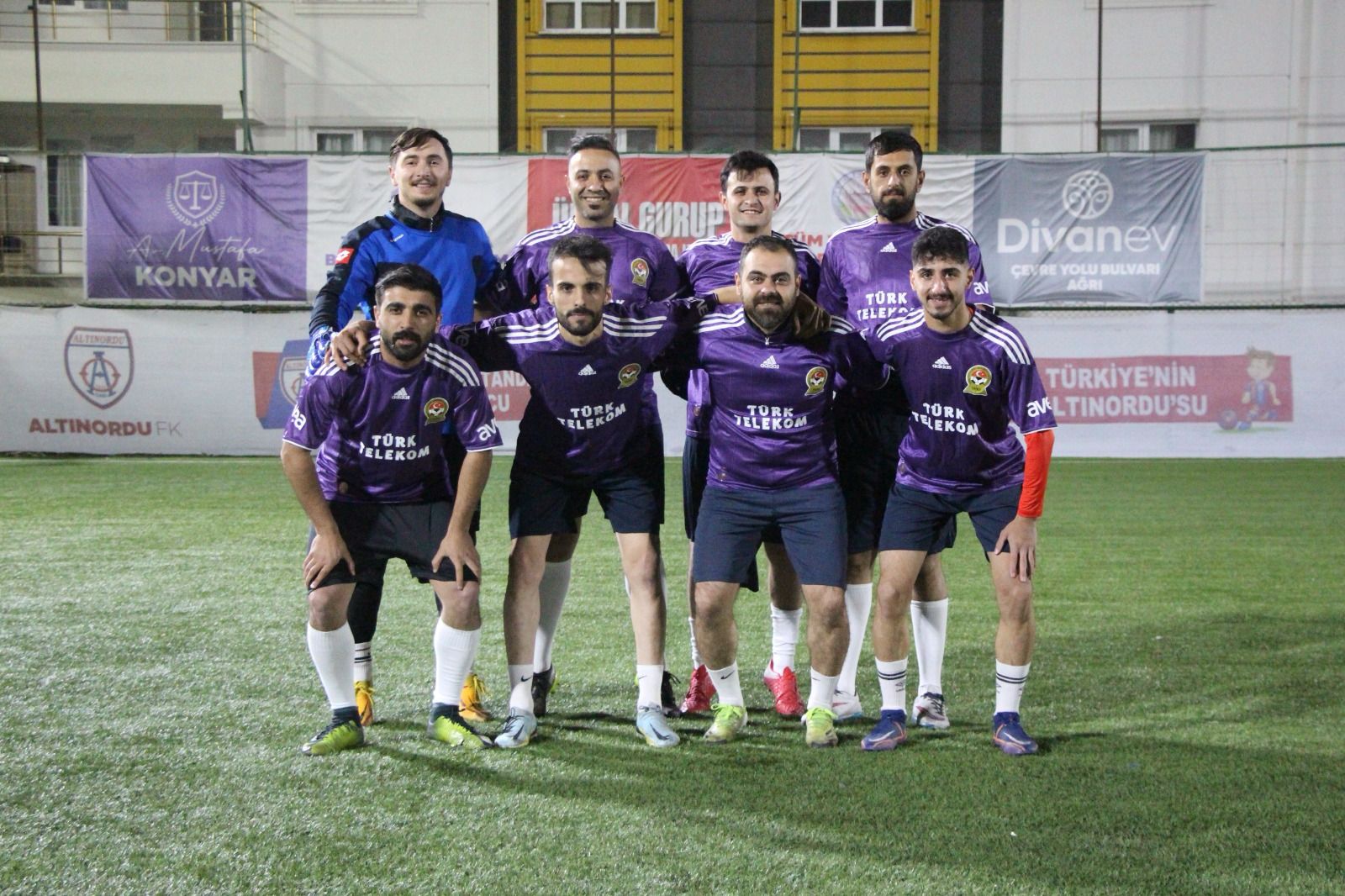 100.Yıl Futbol Turnuvasının Şampiyonu Çanakkale Spor Oldu