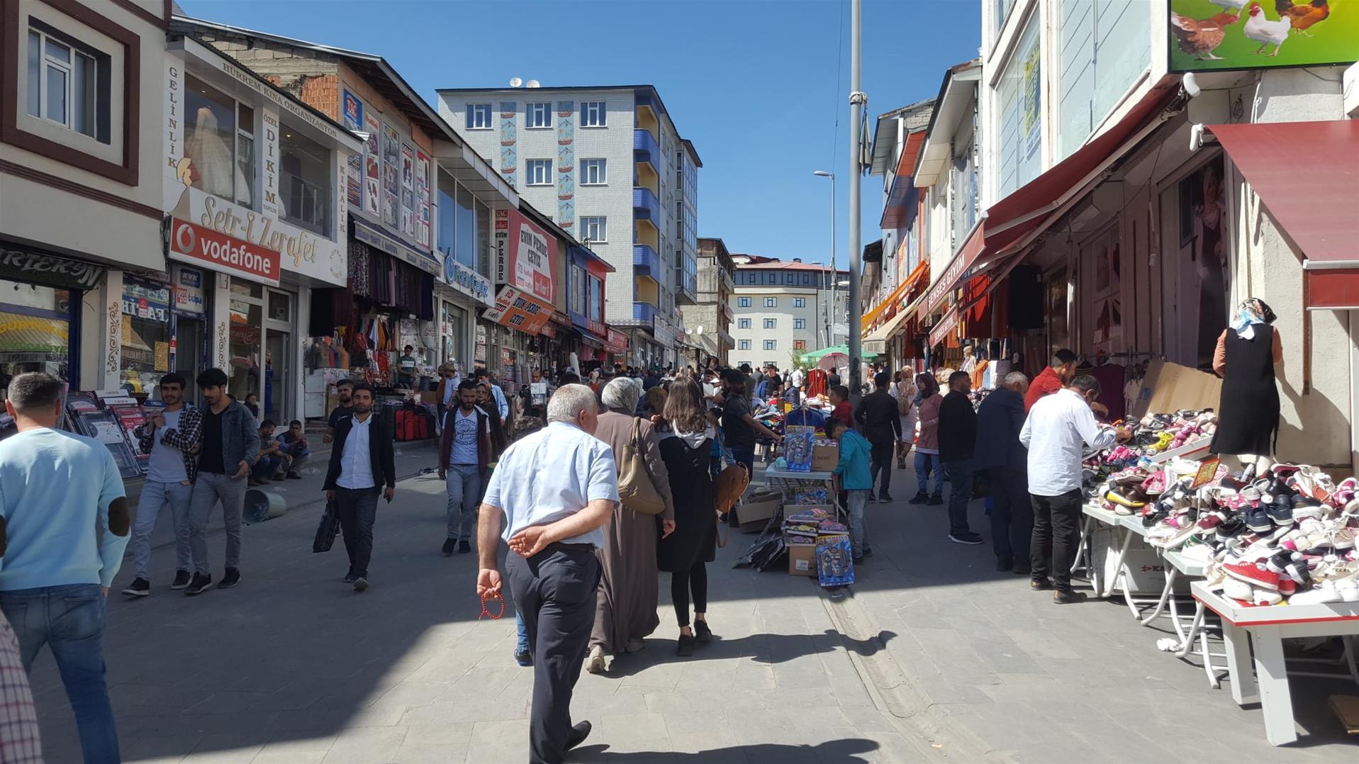 Bayram öncesi alışveriş yoğunluğu