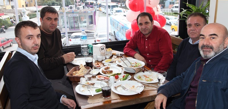 Girişimci iş adamı Nuh Çelik restoran açtı