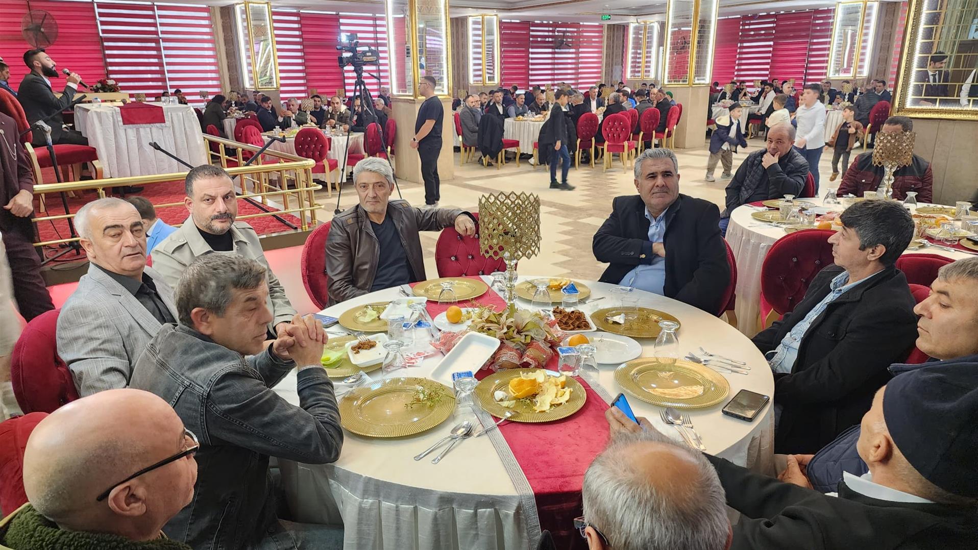 BAŞKAN YUNUS BEKRET'İN KIZI ESMANUR'A DUALAR EŞLİĞİNDE NİŞAN TÖRENİ