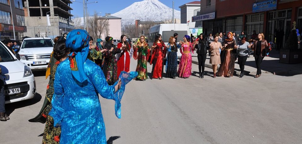 8 Mart coşku ile kutlandı