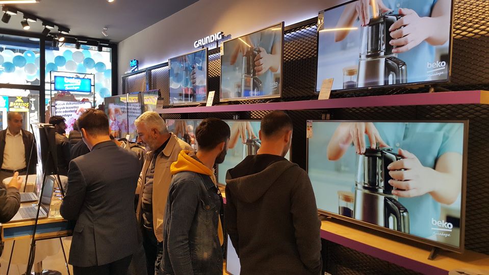 YEĞENLER TİCARET AĞRI'DA İKİNCİ SHOWROOMU ŞUBESİNİ AÇTI.