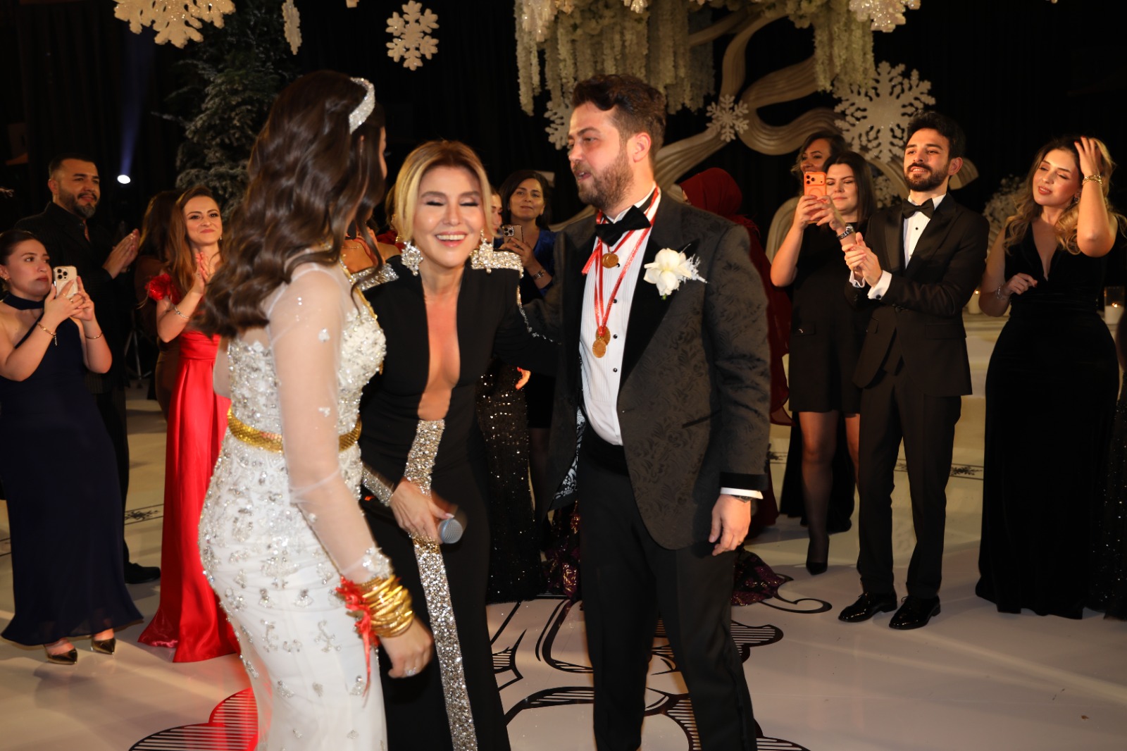 SEVGİ UÇAR VE FATİH DAĞ DÜNYAEVİNE GİRDİ