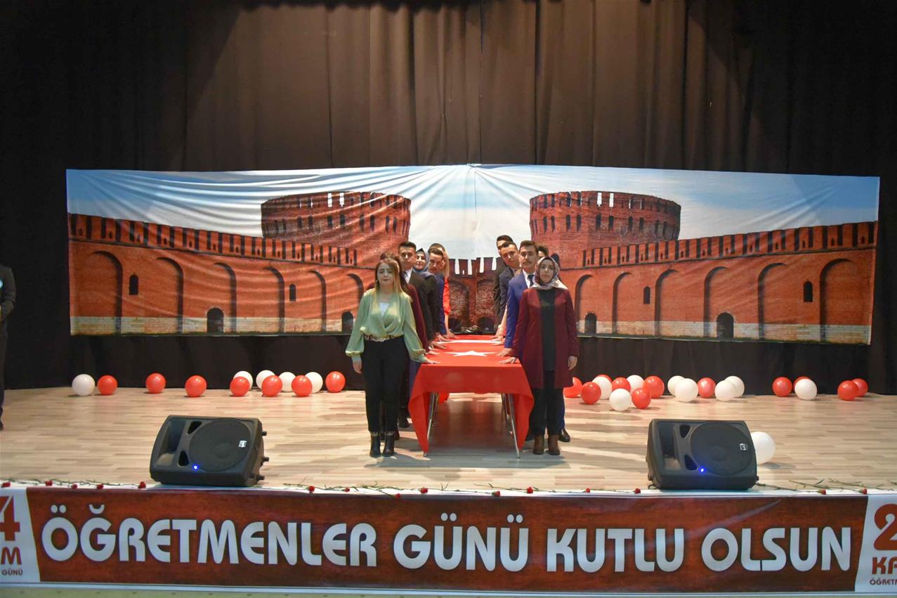 Ağrı’da 24 Kasım Öğretmenler Günü.