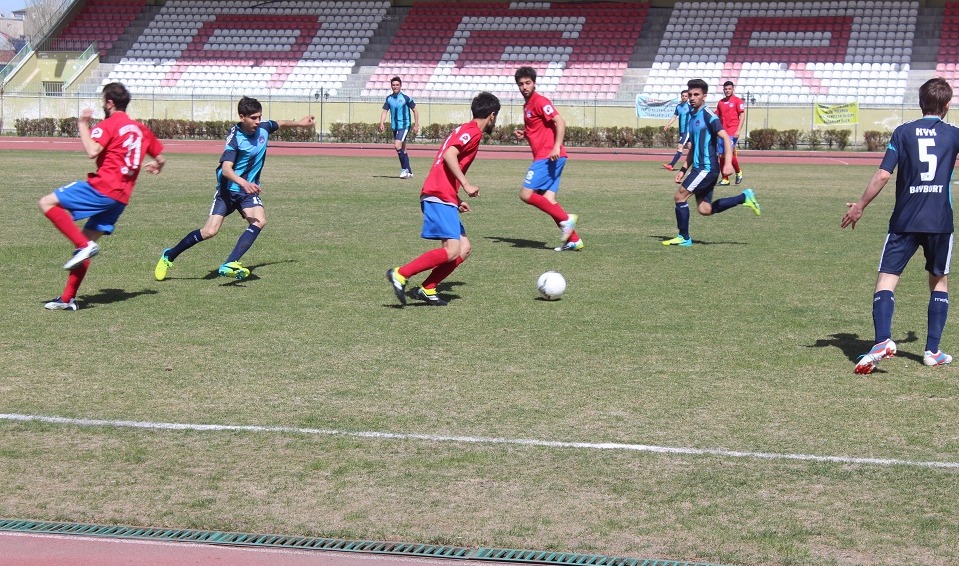 AĞRI’DA KREDİ YURTLAR KURUMLARI ARASI FUTBOL MÜSABAKASI