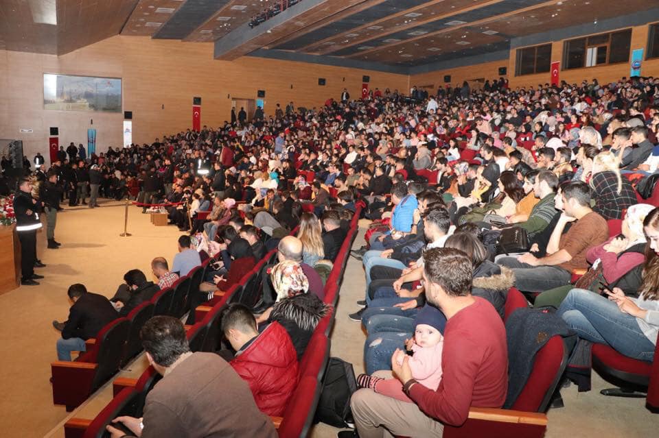 Ağrı Belediyesi Öğretmenler Gününe Özel Konserle Coştudu