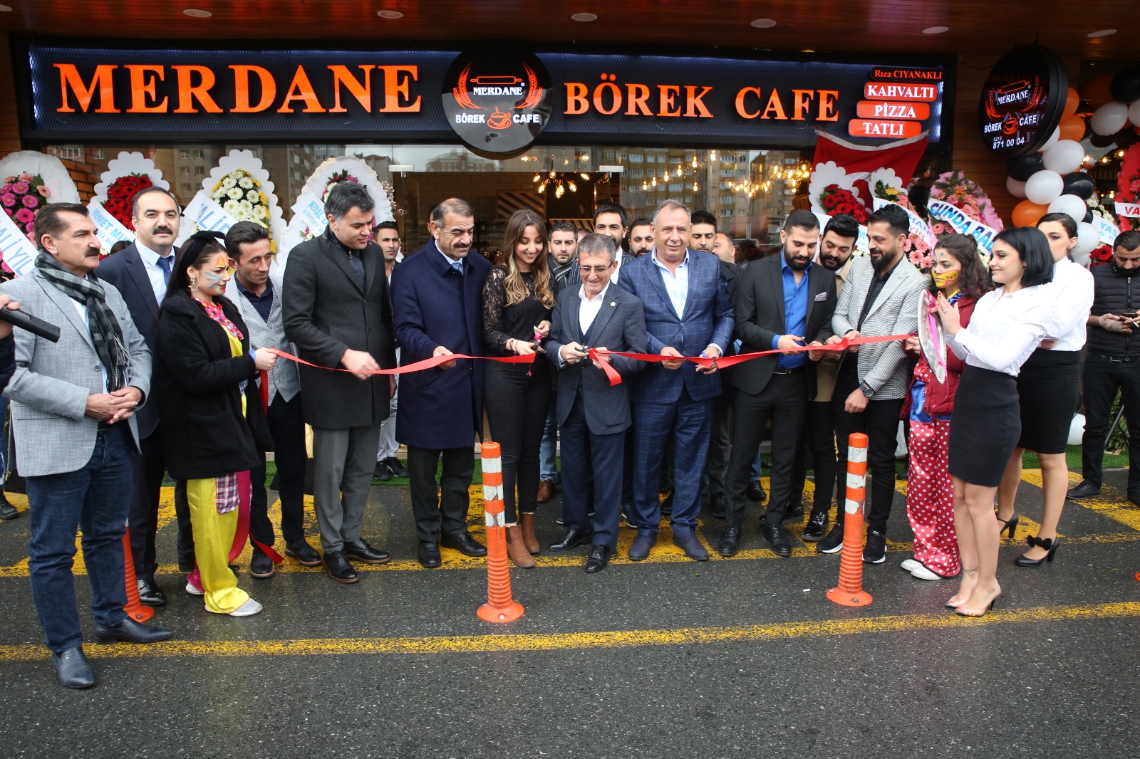 Merdane Börek’ten Görkemli Açılış