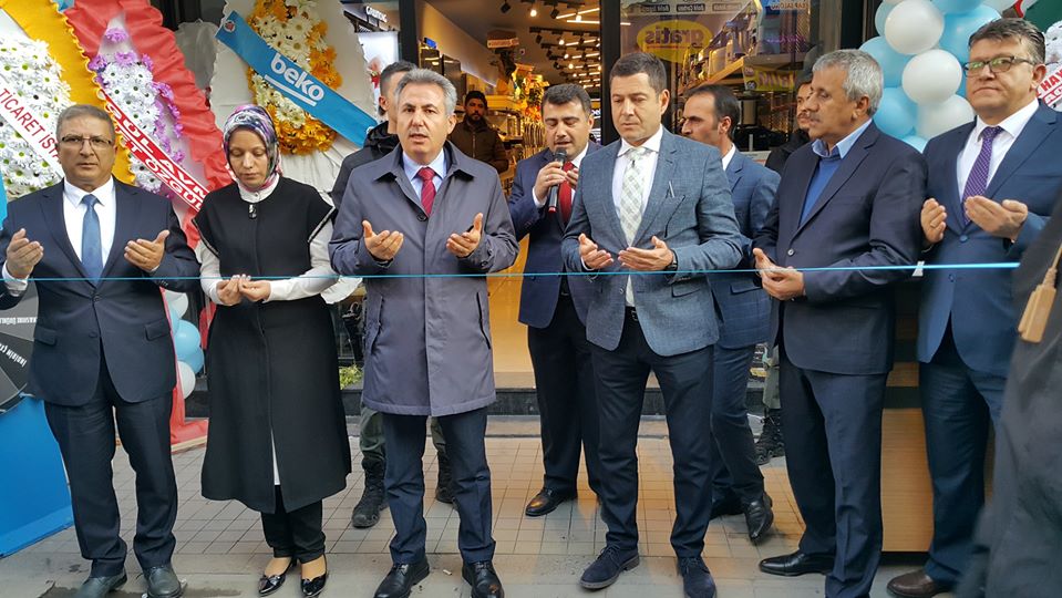 YEĞENLER TİCARET AĞRI'DA İKİNCİ SHOWROOMU ŞUBESİNİ AÇTI.