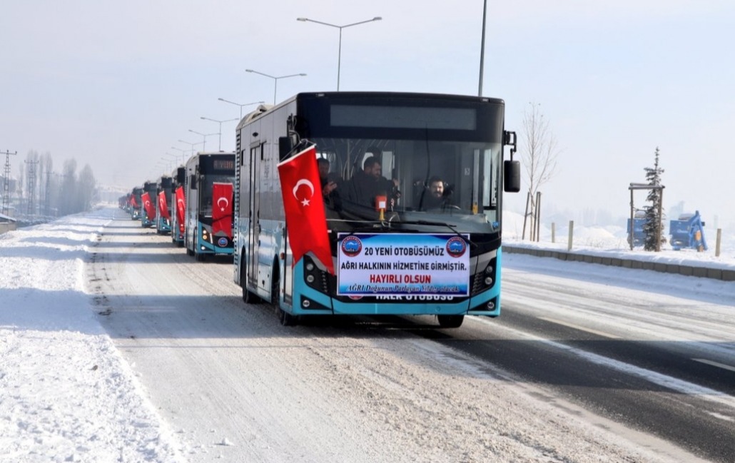 Belediyemiz tarafından 20 Yeni Otobüs daha hizmete sunuldu