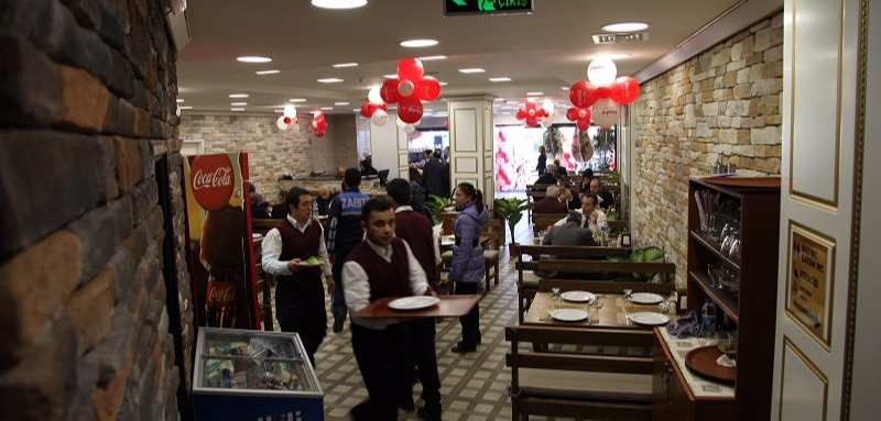 Girişimci iş adamı Nuh Çelik restoran açtı