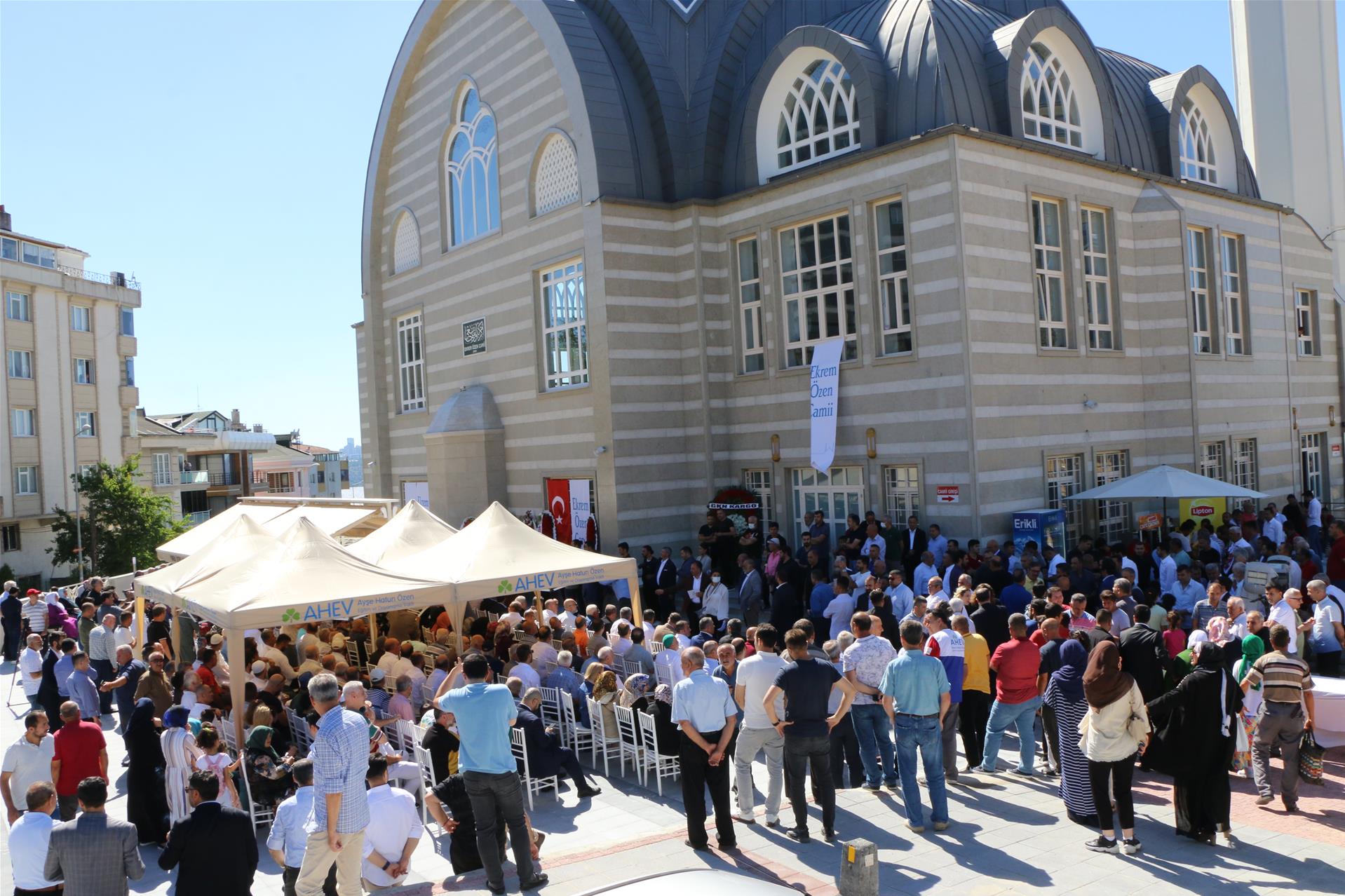 Ekrem Özen adına yaptırılan cami, vefatının 4. yılında ibadete açıldı