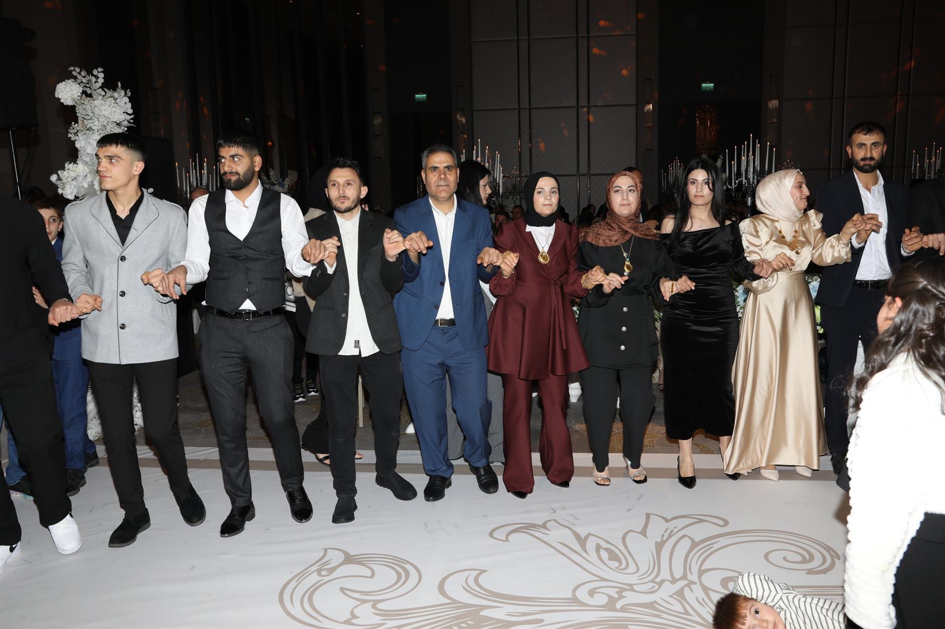 SALMAN VE ÇALKAN AİLELERİNİN MUTLU GÜNÜ: