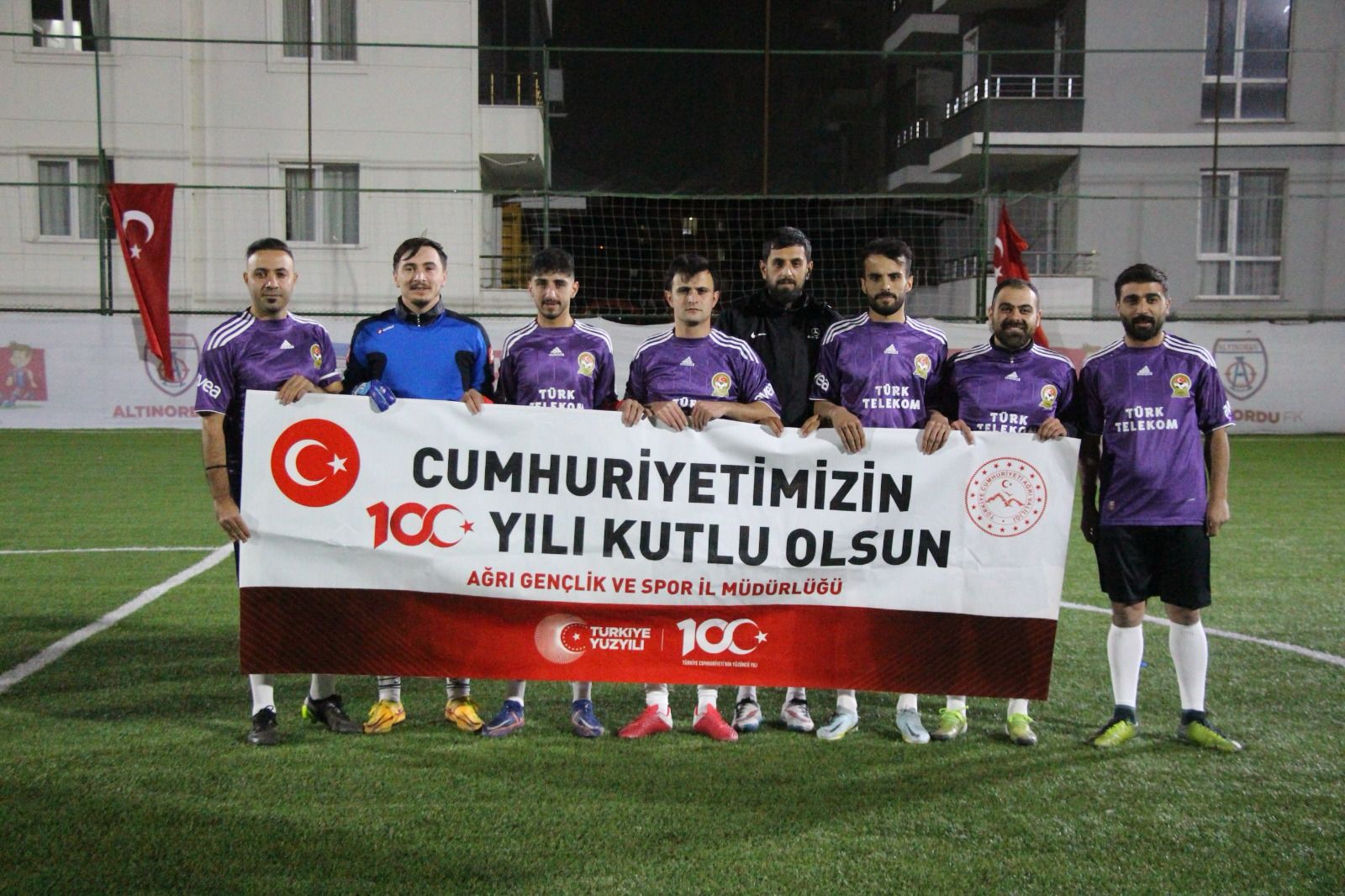 100.Yıl Futbol Turnuvasının Şampiyonu Çanakkale Spor Oldu