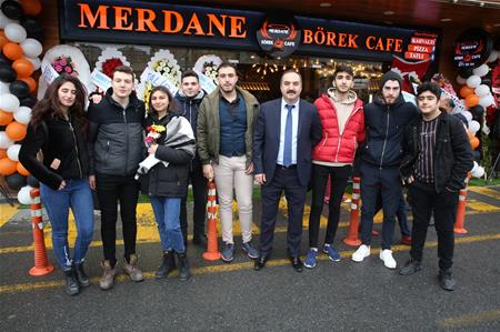 Merdane Börek’ten Görkemli Açılış