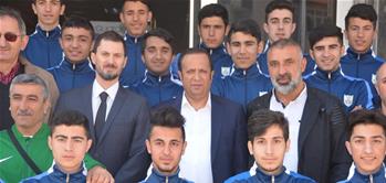 Dilovası U-17 Türkiye şampiyonası için yola çıktı