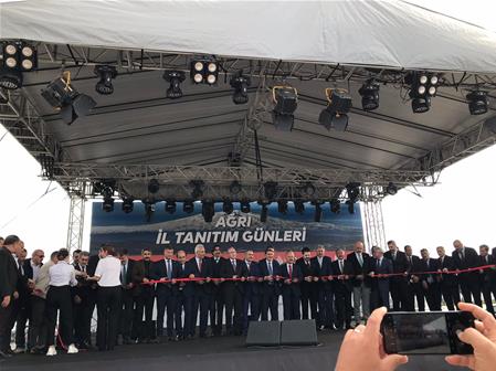 İSTANBUL MALTEPE DE AĞRILILAR GÜNÜNÜ ÇOŞKUYLA YAŞADI